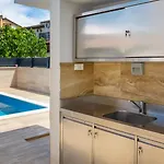 Estate 3 - Krk By Guide Apartment *