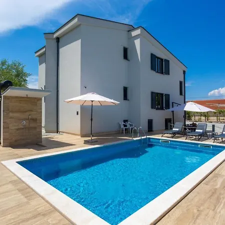 Daire Estate 3 - Krk By Guide *