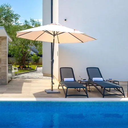 Apartament Estate 3 - Krk By Guide Malinska